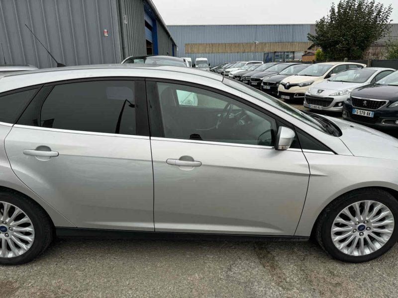 FORD FOCUS III 1.6 TDCi 115Ch TITANIUM