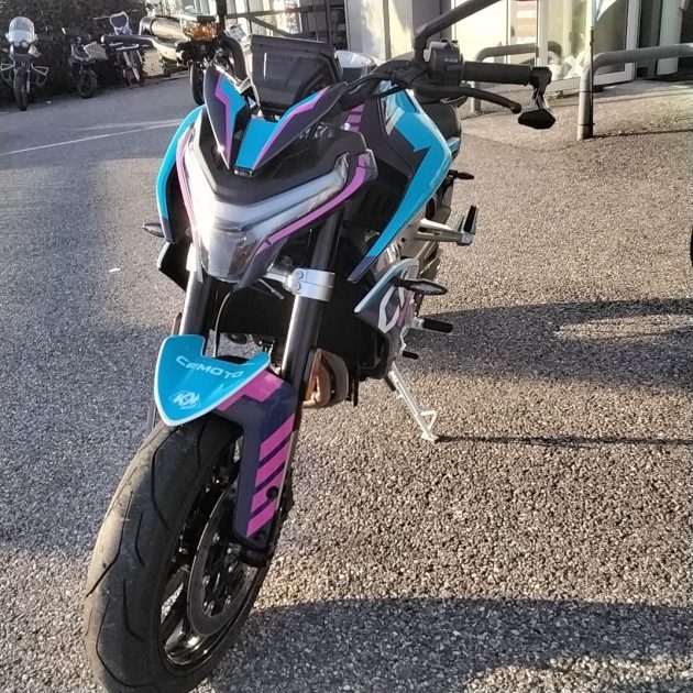 CFMOTO Nk 800 SPORT GP 