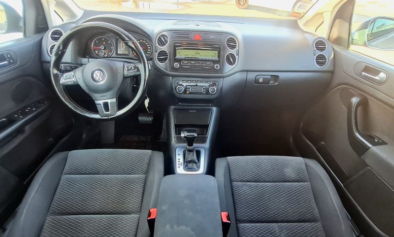 VOLKSWAGEN GOLF PLUS 2009