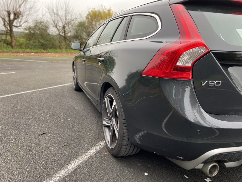 VOLVO V60 2011