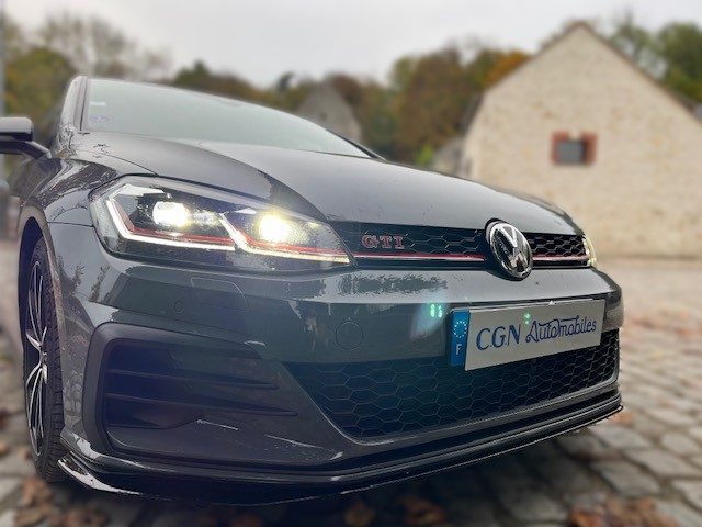 VOLKSWAGEN GOLF 2019