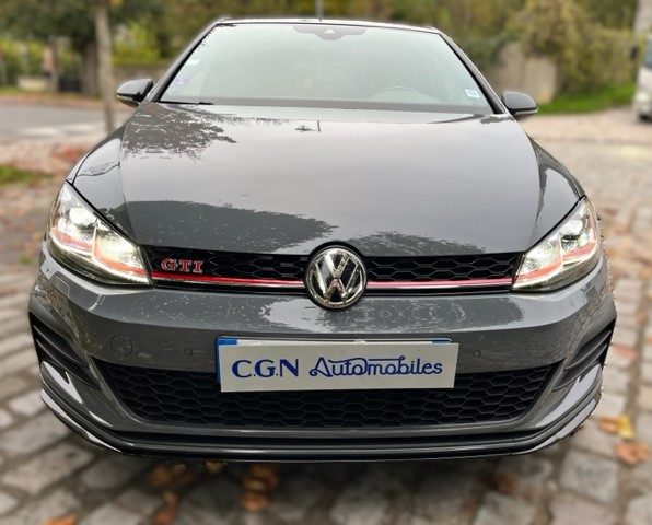 VOLKSWAGEN GOLF 2019