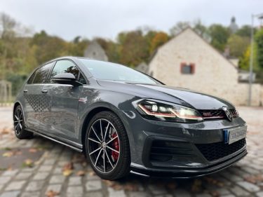 VOLKSWAGEN GOLF 2019