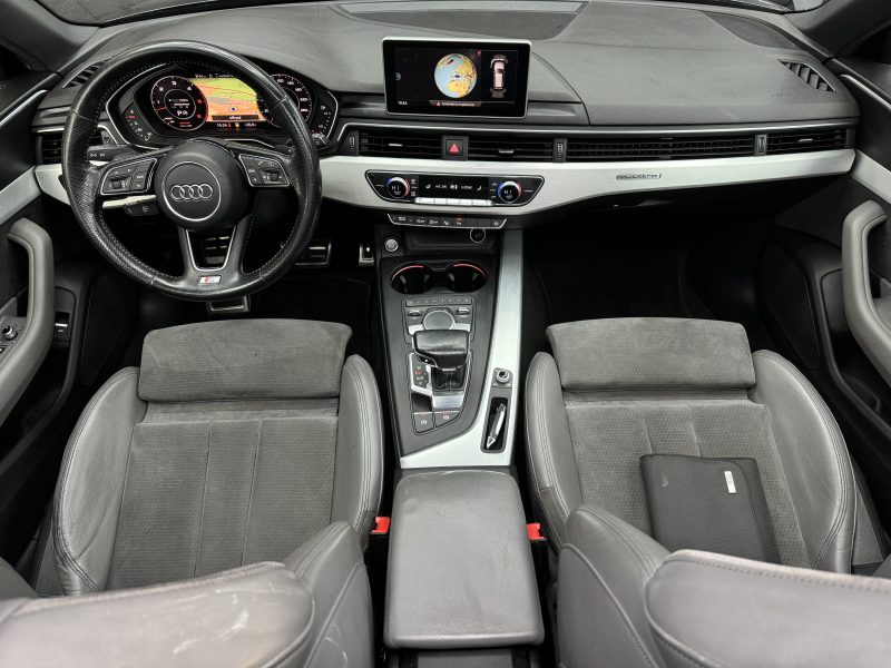 AUDI A4 AVANT 2016