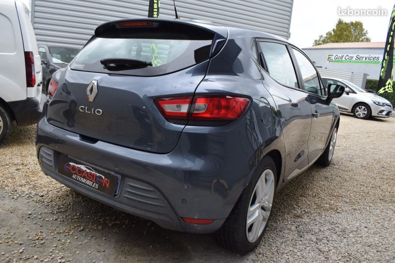 RENAULT CLIO 2018