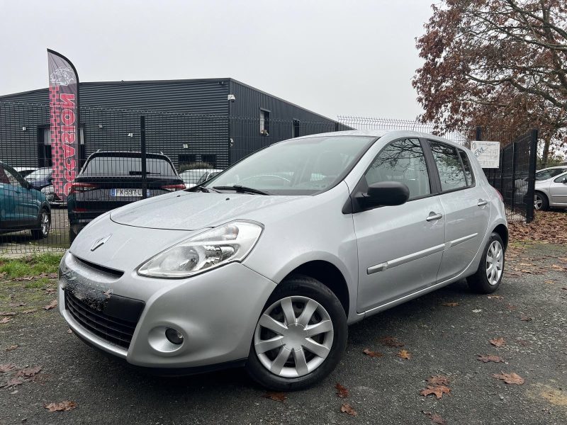 RENAULT CLIO III 2014