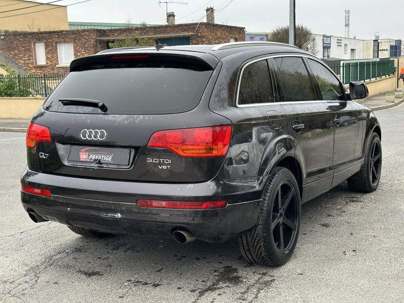 AUDI Q7 2007