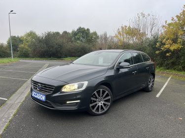 VOLVO V60 2016