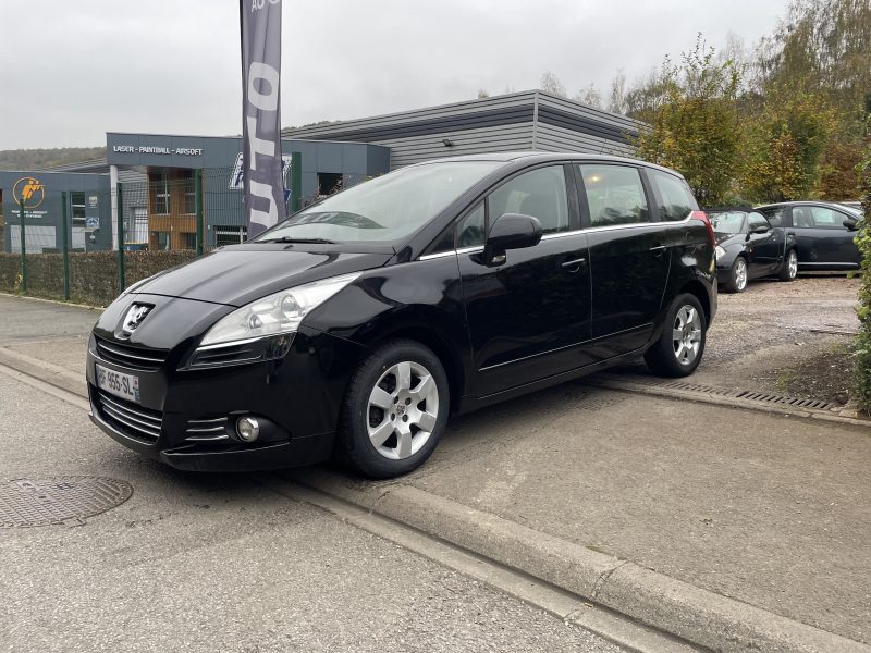 PEUGEOT 5008 1.6HDI 112CV