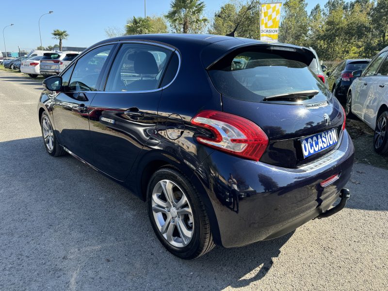 PEUGEOT 208 1.6 HDI 92CV ALLURE 