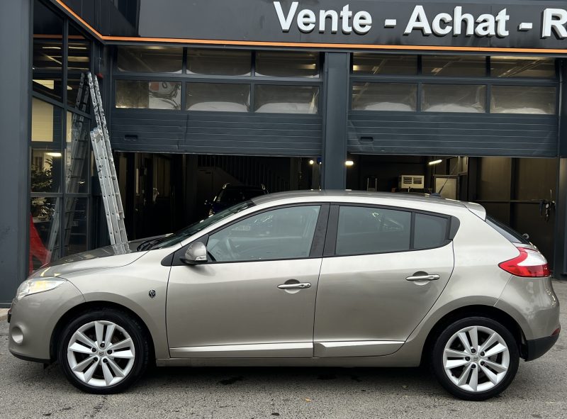 RENAULT MEGANE 3 III XV DE FRANCE 1.4 TCE 130 Cv GPS REGULATEUR BLUETOOTH CRIT AIR 1 - GARANTIE 1 AN