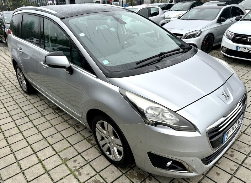 PEUGEOT 5008 1.6 E-HDi 115CH FAP ETG6 BLUE LION ALLURE 7 PLACES