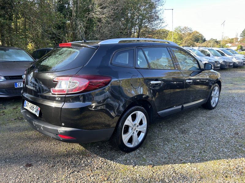 RENAULT MEGANE 2010