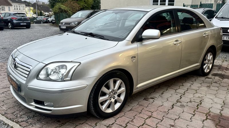 TOYOTA AVENSIS 2.0L D-4D 116Ch / GARANTIE REVISEE 