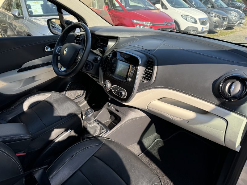 RENAULT CAPTUR 1.3 TCE 150 INITIALE PARIS