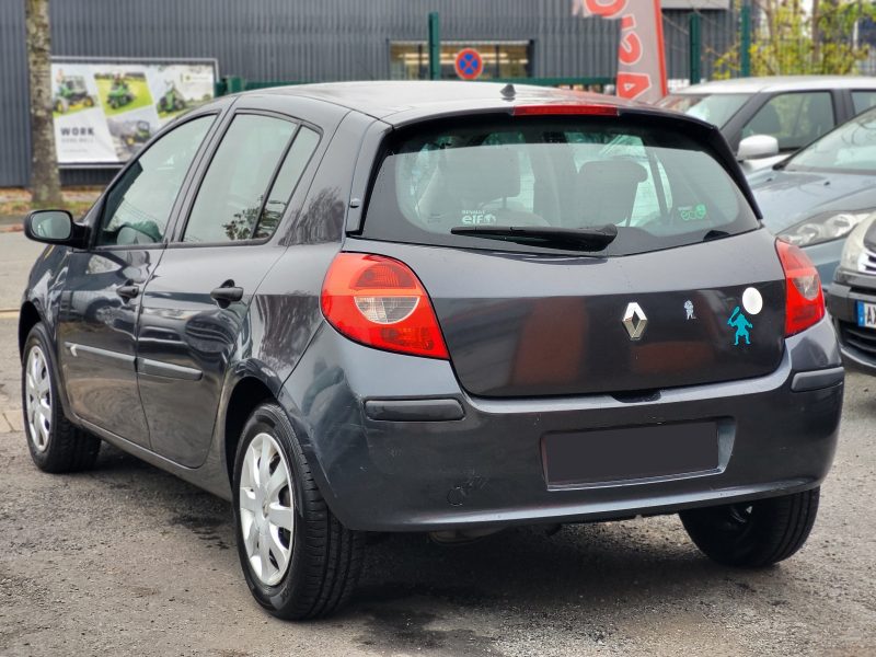 RENAULT CLIO III 2007