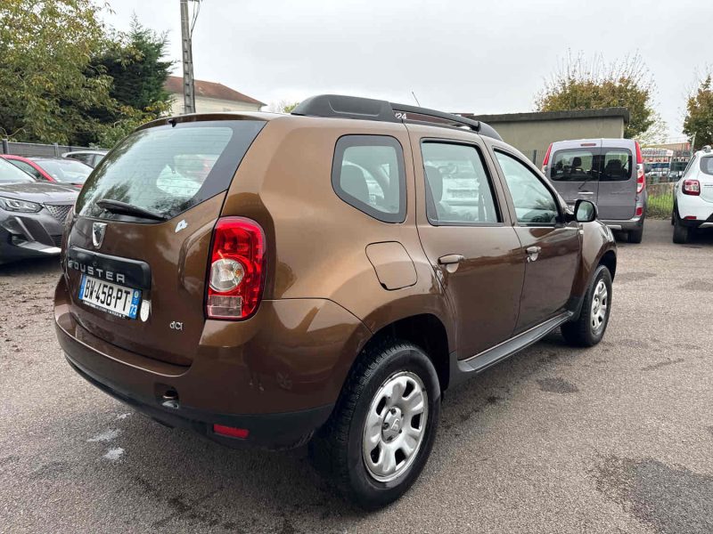 DACIA DUSTER 2011