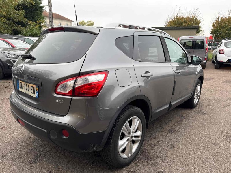 NISSAN QASHQAI 2013