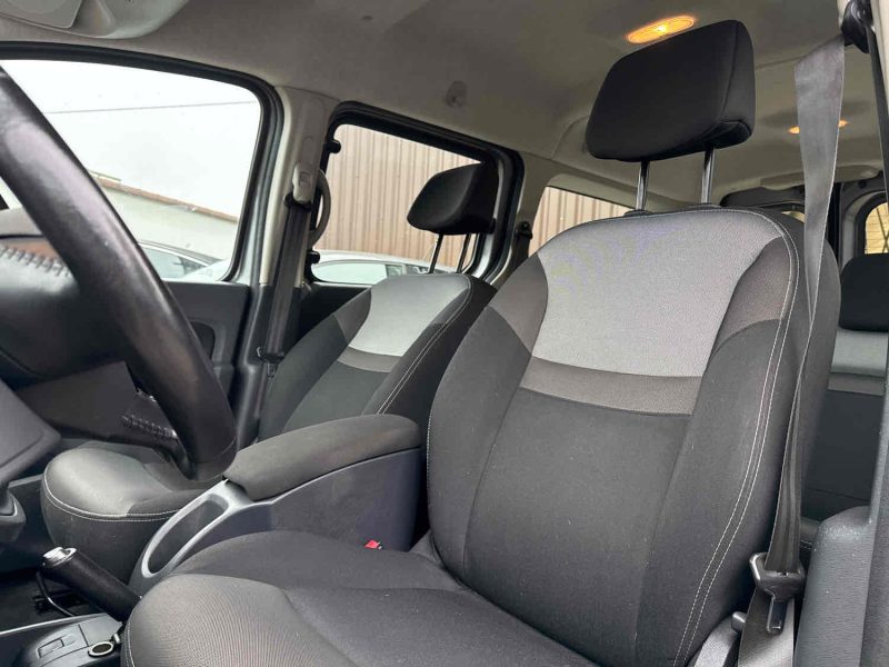 RENAULT GRAND KANGOO 2017