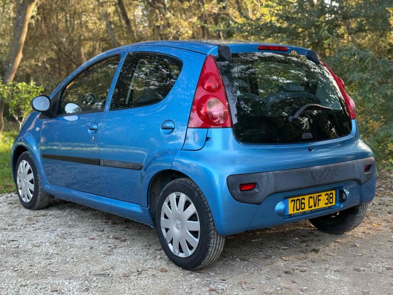 PEUGEOT 107 1.0i 68ch Trendy 5p 