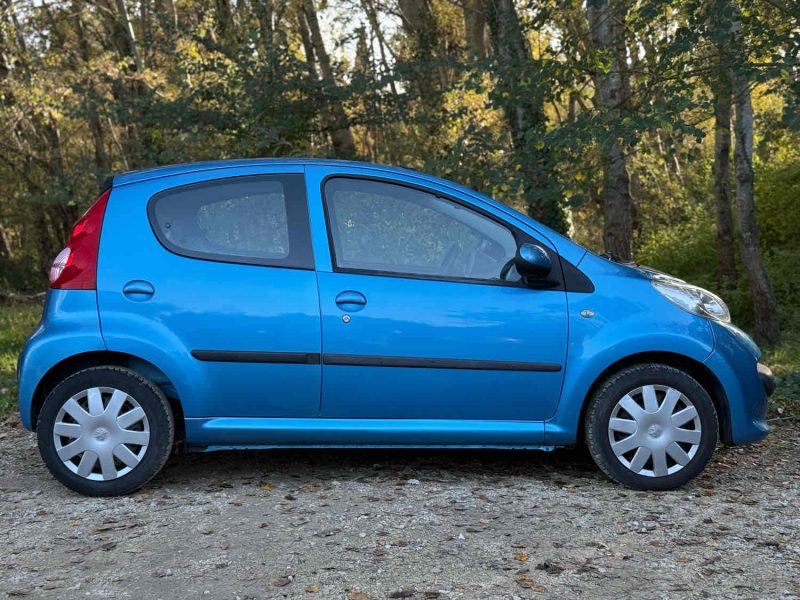 PEUGEOT 107 1.0i 68ch Trendy 5p 