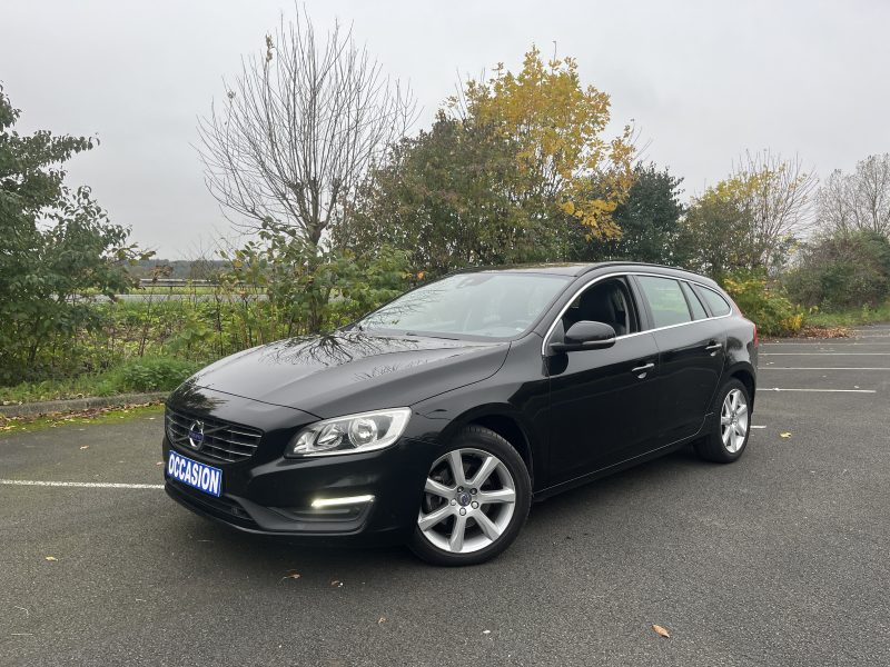 VOLVO V60 2016