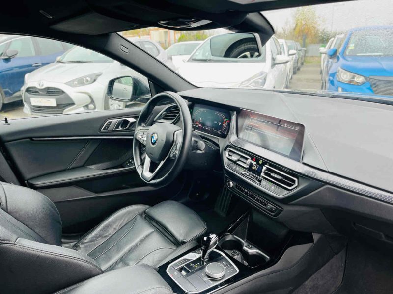 BMW SERIE 2 Gran Coupe 218 i 136Ch 