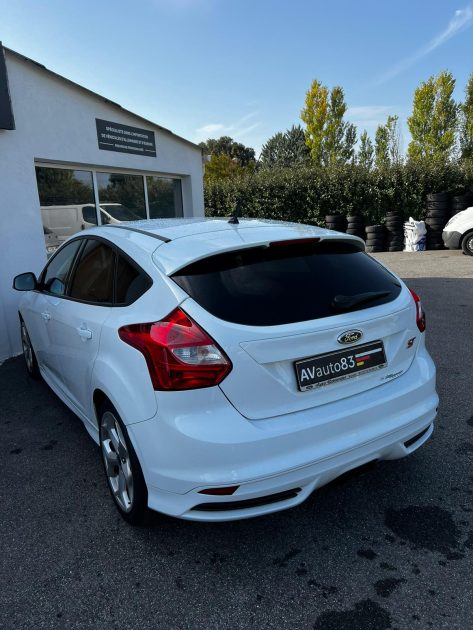 FORD  FOCUS ST 2.0 EcoBoost 250CV 2013 