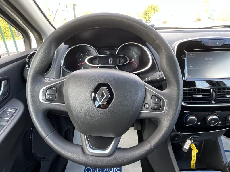 RENAULT CLIO 2017