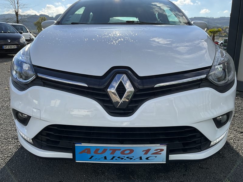 RENAULT CLIO 2017