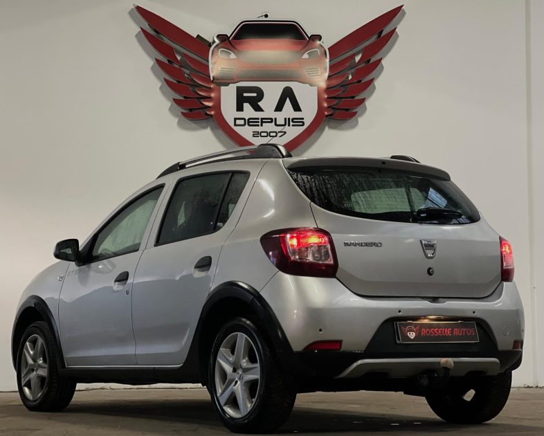 DACIA SANDERO 1.5 DCI 90CH STEPWAY