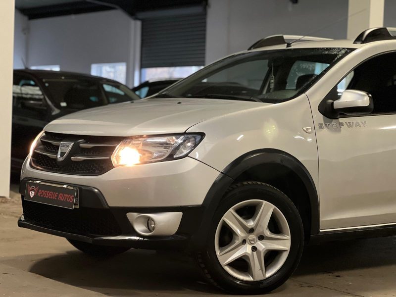 DACIA SANDERO 1.5 DCI 90CH STEPWAY