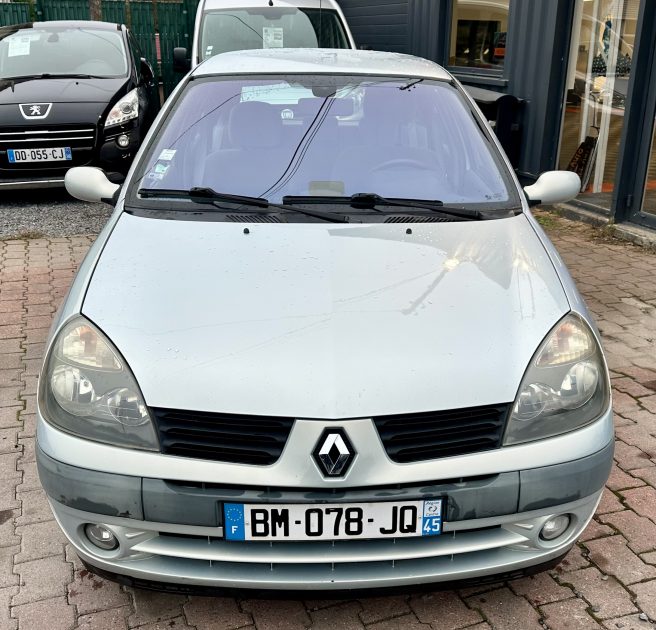 RENAULT CLIO 1.4L 16V 98Ch *LUXE PRIVILEGE* / REVISEE&REVISEE