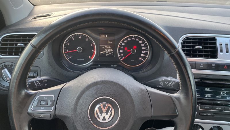 VOLKSWAGEN POLO V 1.2 L 60ch