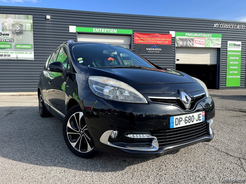 RENAULT MEGANE SCENIC 2015