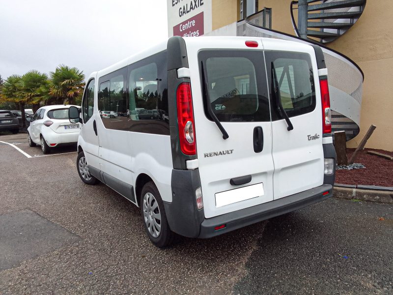 RENAULT TRAFIC 2008