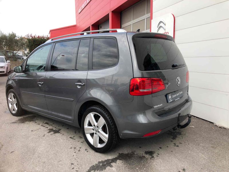 VOLKSWAGEN TOURAN 2015