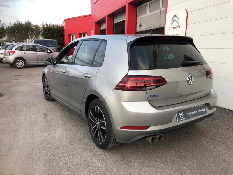 VOLKSWAGEN GOLF 2020