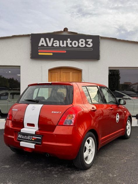 SUZUKI SWIFT 2008 1.3 92CV / Moteur à Chaine / CT OK 