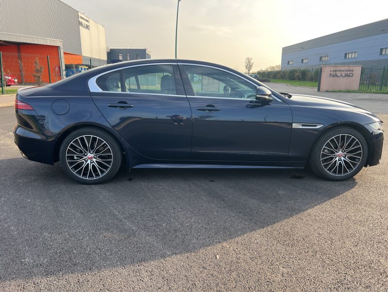 JAGUAR XE D200 MHEV R-DYNAMIC 2.0 L 204 ch