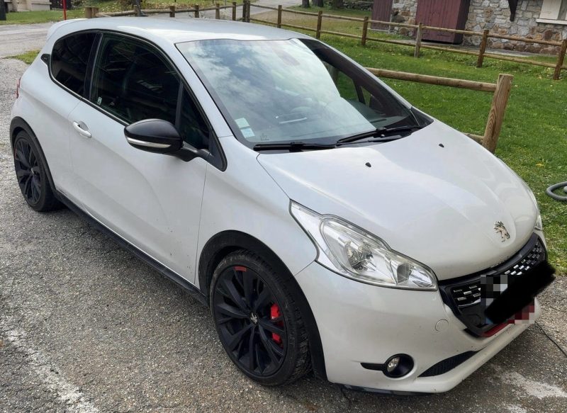 PEUGEOT 208 1.6 THP GTi 210 cv BPS By Peugeot Sport Garantie 12 mois