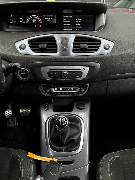 RENAULT MEGANE SCENIC 2014