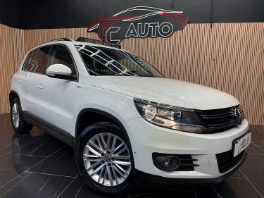 VOLKSWAGEN TIGUAN 2015