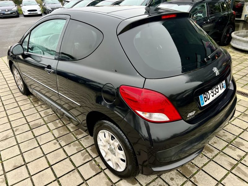 PEUGEOT 207 1.4 16V 95CH