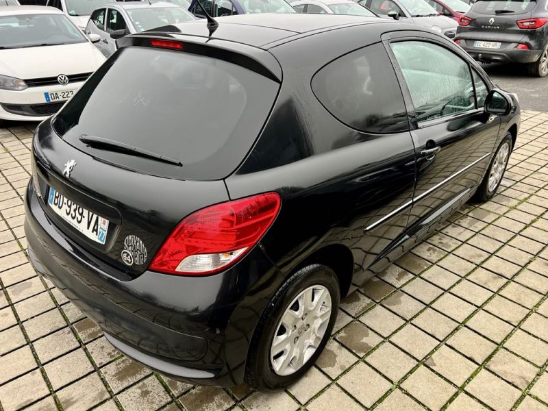 PEUGEOT 207 1.4 16V 95CH