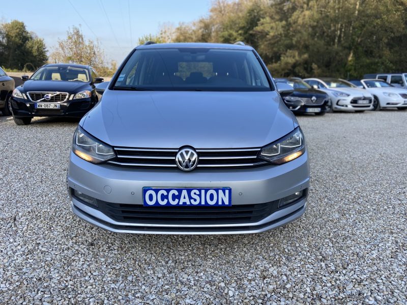 VOLKSWAGEN TOURAN 2015