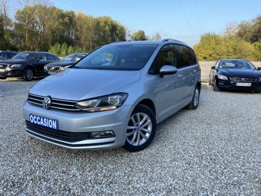 VOLKSWAGEN TOURAN 2015