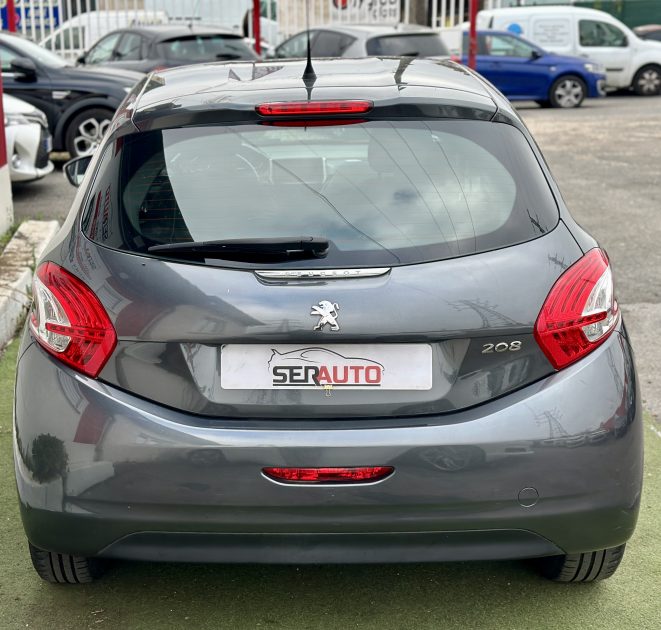 PEUGEOT 208 2013