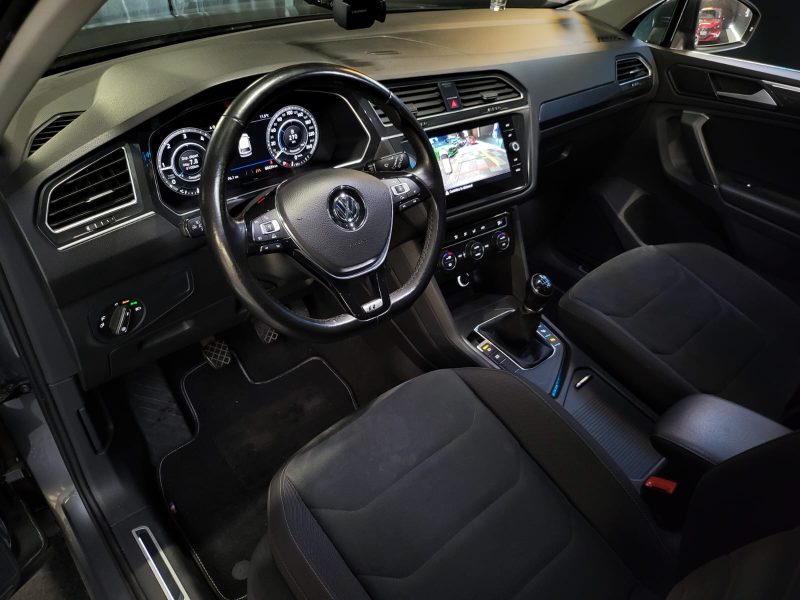 VOLKSWAGEN TIGUAN II 2.0 TDI 150cv R-LINE BVM6 CARPLAY / VIRTUAL COCKPIT / RLINE / CAMERA 