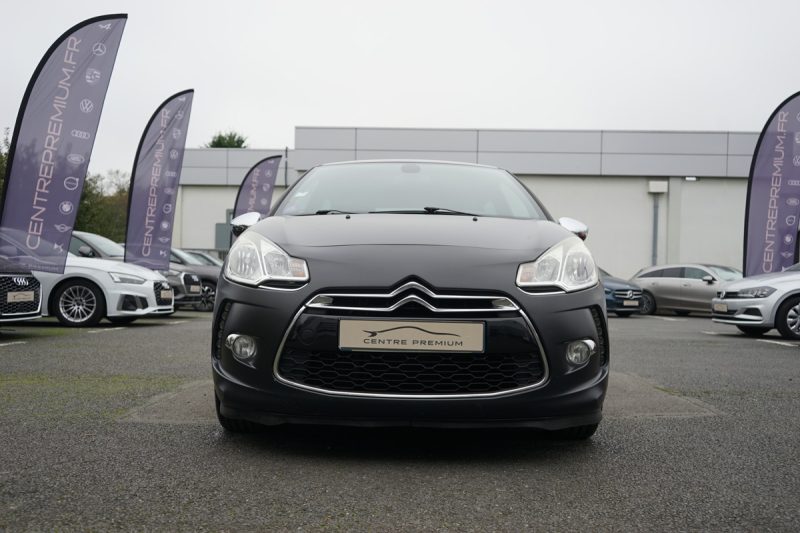 CITROEN DS3 1.6 THP 155 SPORT CHIC BLACK EDITION